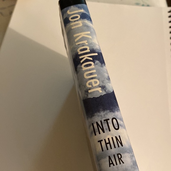 INTO THIN AIR Mount Everest Disaster JON KRAKAUER - Picture 2 of 3